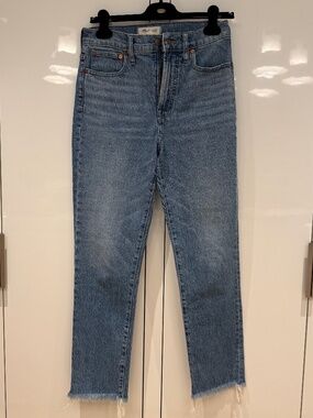 Madewell The Perfect Vintage Jean — Size 27 — Cropped Raw Hem